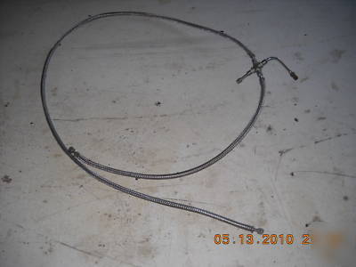 Cryogenic liquid nitrogen dewar flexible hose manifold