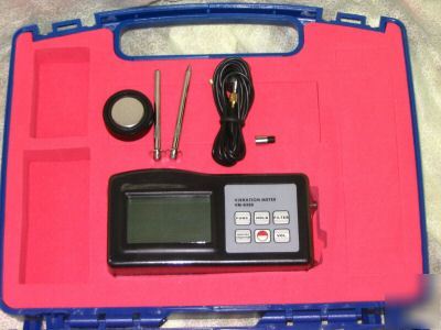 New digital vibration meter for v,a,d,f&rpm w/RS232C