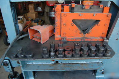 Scotchman 65 ton ironworker model 6509 with dies