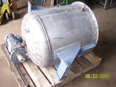  70 gallon stainless steel jacketed tank with mixer