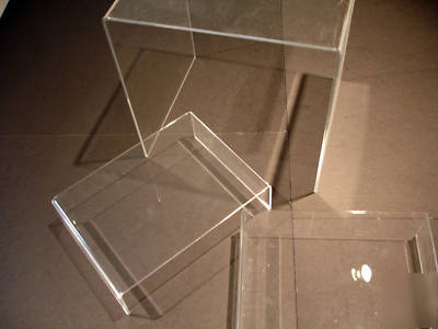Retail display set -- 19 pieces excellent condition 