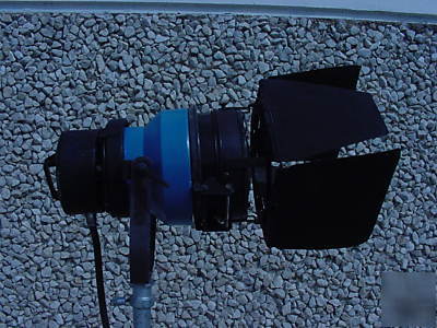 Arri hmi lighting pkg:1.2K par. 2,5K, 4K, 12K.frm:$3500