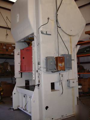 Verson 250 ton straight side double crank punch press