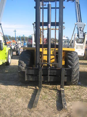 Sellick 8000# rough terrain forklift gas powered
