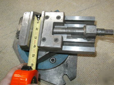 Compound angle vise - 3 axis 