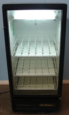 True gdm-10 single door display bottle cooler