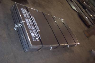 New brand 4' x 8' finform shoring panels. osha approved