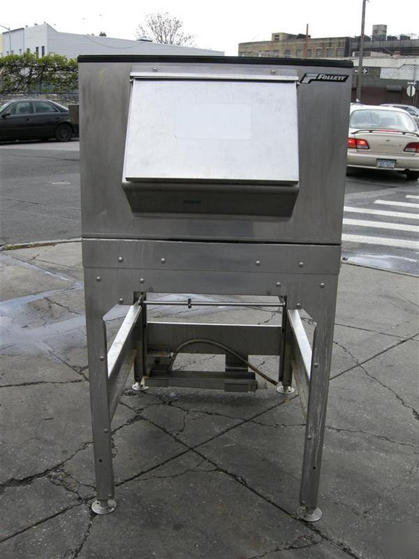Follett ice storage dispenser only goodcondition ITS500