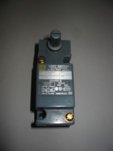 Square d sq d heavy duty limit switch 9007-C68T10
