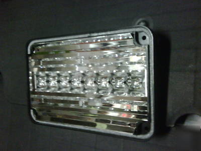 Whelen 600 series super led lighthead 2-wire