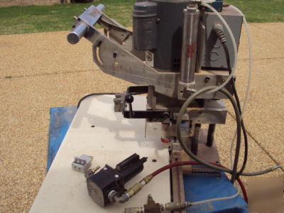 Amerock pneumatic boring and insertion MP80P used