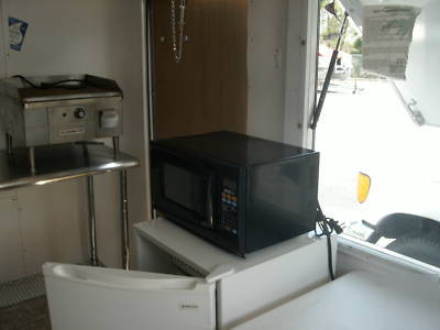 New 2010 brand 7X12X 6' 6