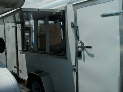 New 2010 brand 7X12X 6' 6