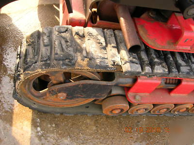 Toro dingo compact loader