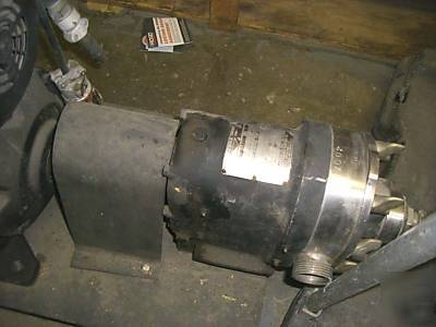 Waukesha 25 gpm variable speed stainless steel pump 2HP