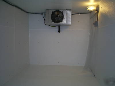 Walk in refrigerated trailers freezer/cooler cold boxes