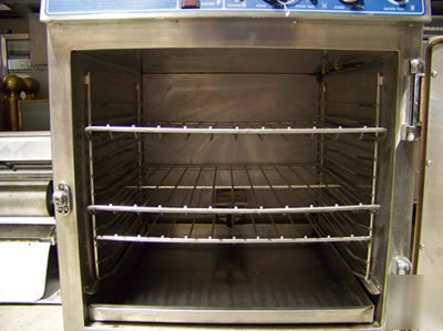 Alto-shaam-767SK cook/hold/smoke oven