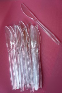 Box strong clear plastic disposable cutlery 1000 knives