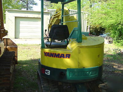 Yanmar B3 excavator with offset boom