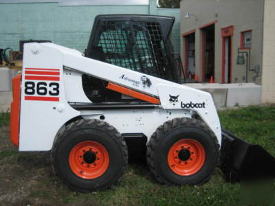 Bobcat 863G skidsteer, starts runs & operates properly