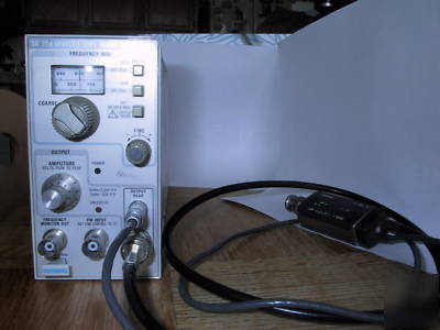 Tektronix SG504 250-1050MHZ level sine generator guaran