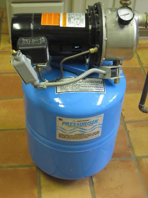 Amtrol water pressure booster system rp-10HP 40PSIG