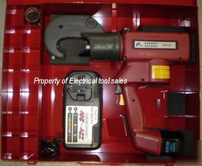Burndy BAT750 hydraulic crimper battery thomas betts 