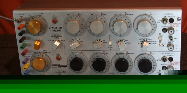 Grass instruments S88 s-88 dual output pulse stimulator