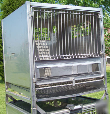 Stainless steel hospital grade veterinary animal cages