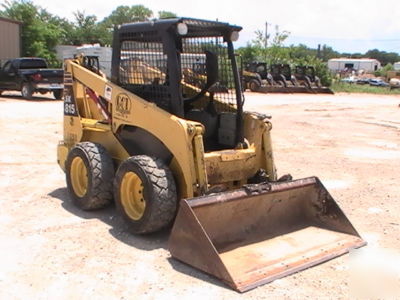 2003 komatsu SK815 skid steer loader