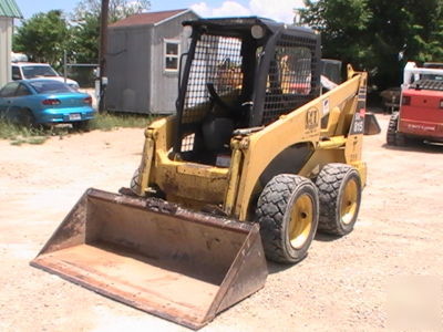 2003 komatsu SK815 skid steer loader