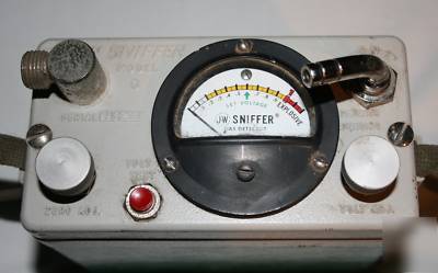 Vintage j-w sniffer model g combustible gas indicator