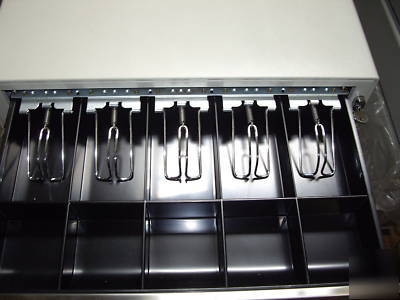 Used ms ep-125KLIC cash drawer no key serial parallel