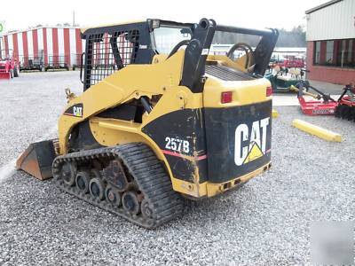 2005 caterpillar 257B cat skid steer loader 