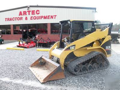 2005 caterpillar 257B cat skid steer loader 