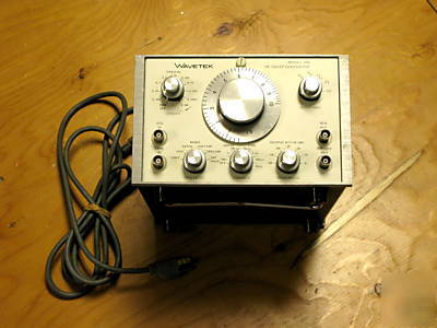 Wavetek sweep generator model 144