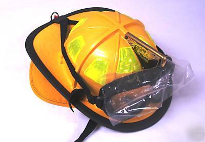Cairns yellow traditional #880 helmet w/ goggles, fire