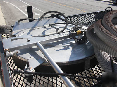 Pressure washer- 4 wheel mounted trailer- hot water