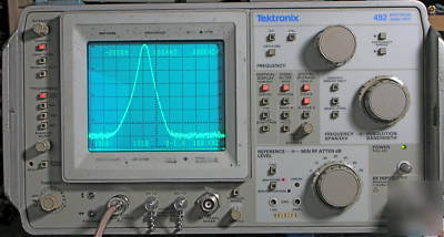 Tektronix 492 spectrum analyzer w/1,2,3 