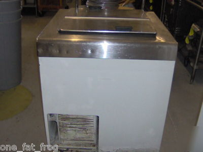 Used hussmann ice cream freezer dipping cabinet storage