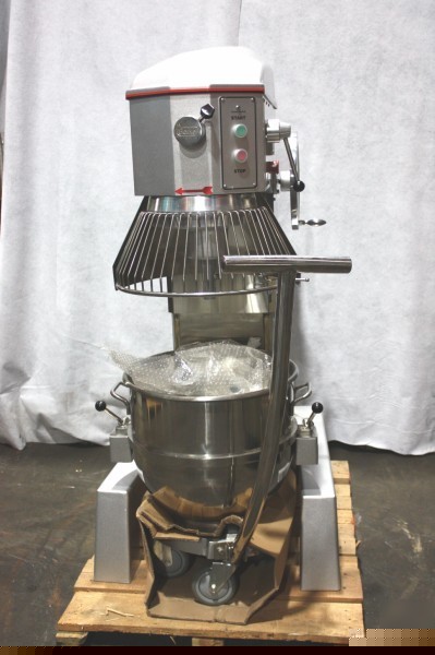 New brand berkel PM60 60 dough mixer with extras 