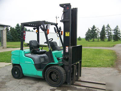 2006 mitsubishi FD30 diesel 5,800 lb forklift