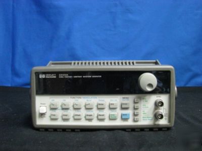 Agilent hp 33120A function arbitrary waveform generator