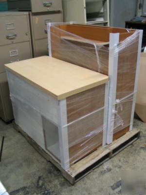 2 - 12 o'clock dental treatment cabinets