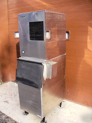 Hoshizaki remote ice machine w/ condenser 400LB / day 