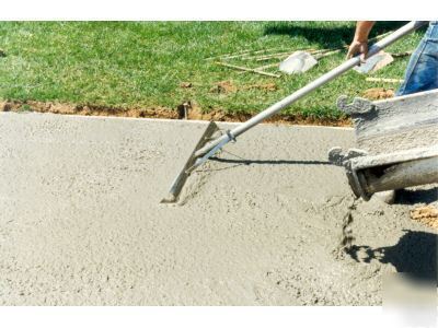 New scrute screed & concrete grade tool...