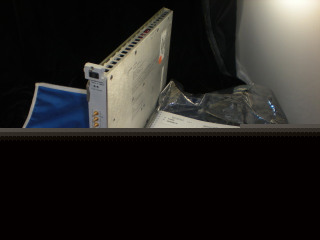 Hp E1439A 95 msa/s digitizer with dsp memory & 70MHZ 