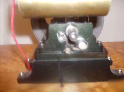 Gearless hit & miss model engine by philip duclas 