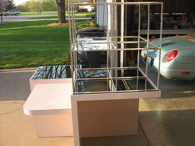 Mirrored, glass & metal business display cubicle~large