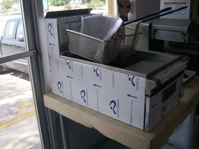 Imperial countertop fryer